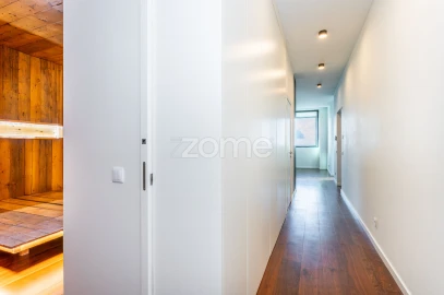 Apartamento T2 para Venda em Oeiras e São Julião da Barra, Paço de Arcos e Caxias