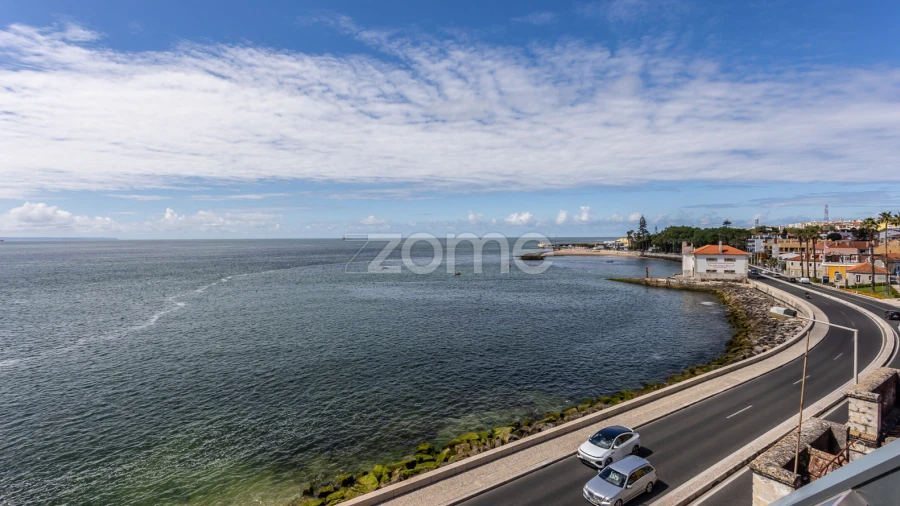 Apartamento T2 para Venda em Oeiras e São Julião da Barra, Paço de Arcos e Caxias