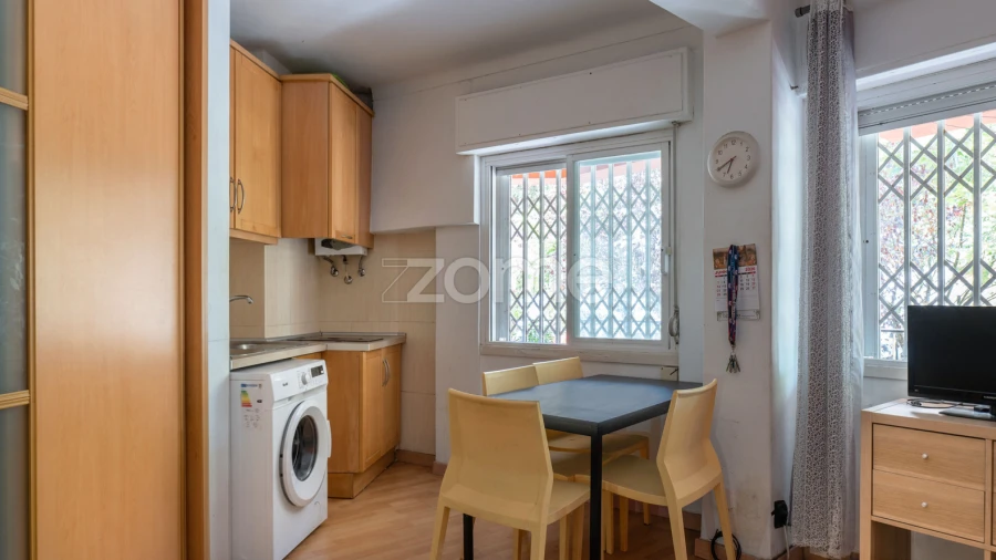 Apartamento T1 para Arrendamento em Venteira