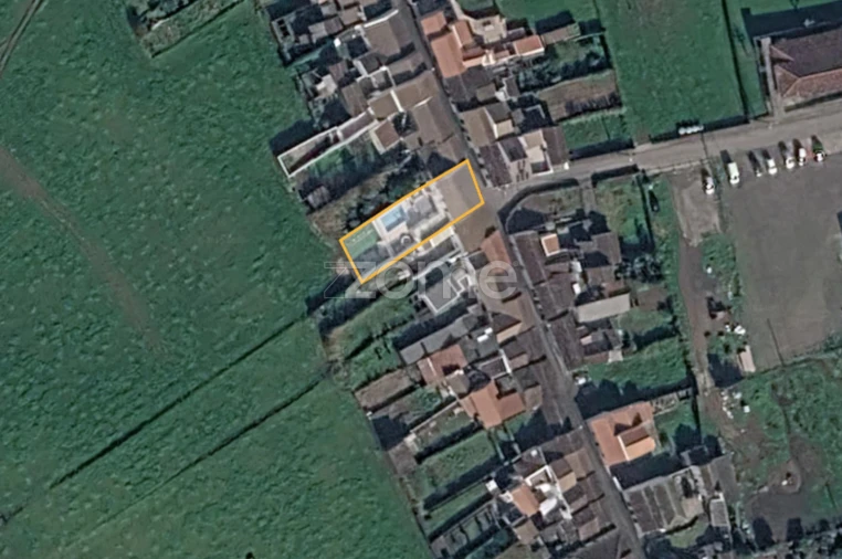 Moradia T3 para Venda em Achada Foto 32