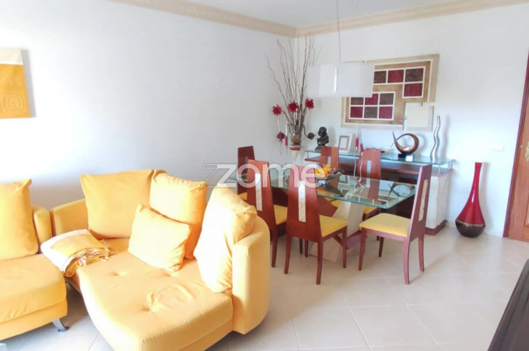 Apartamento T2 para Arrendamento em Silves Foto 6