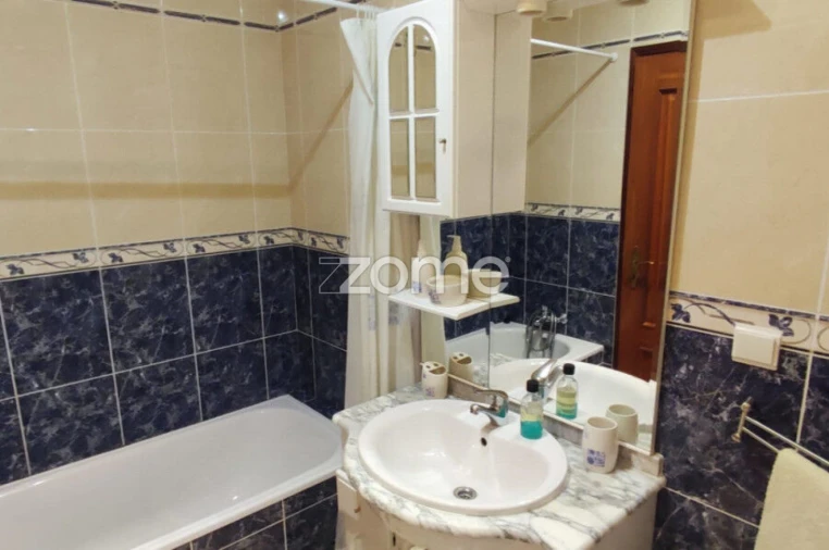 Apartamento T2 para Arrendamento em Silves Foto 10