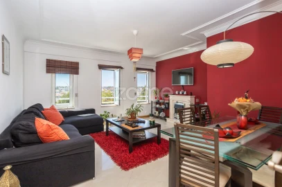 Apartamento T3 para Venda em Corroios