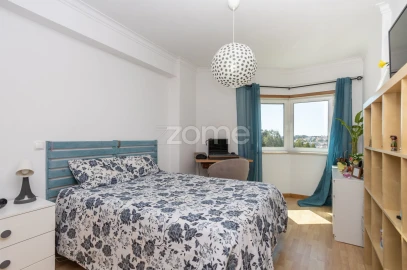Apartamento T3 para Venda em Corroios
