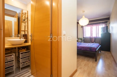 Apartamento T3 para Venda em Corroios