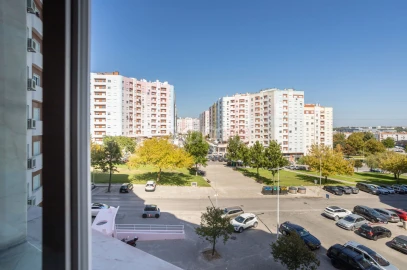 Apartamento T3 para Venda em Corroios