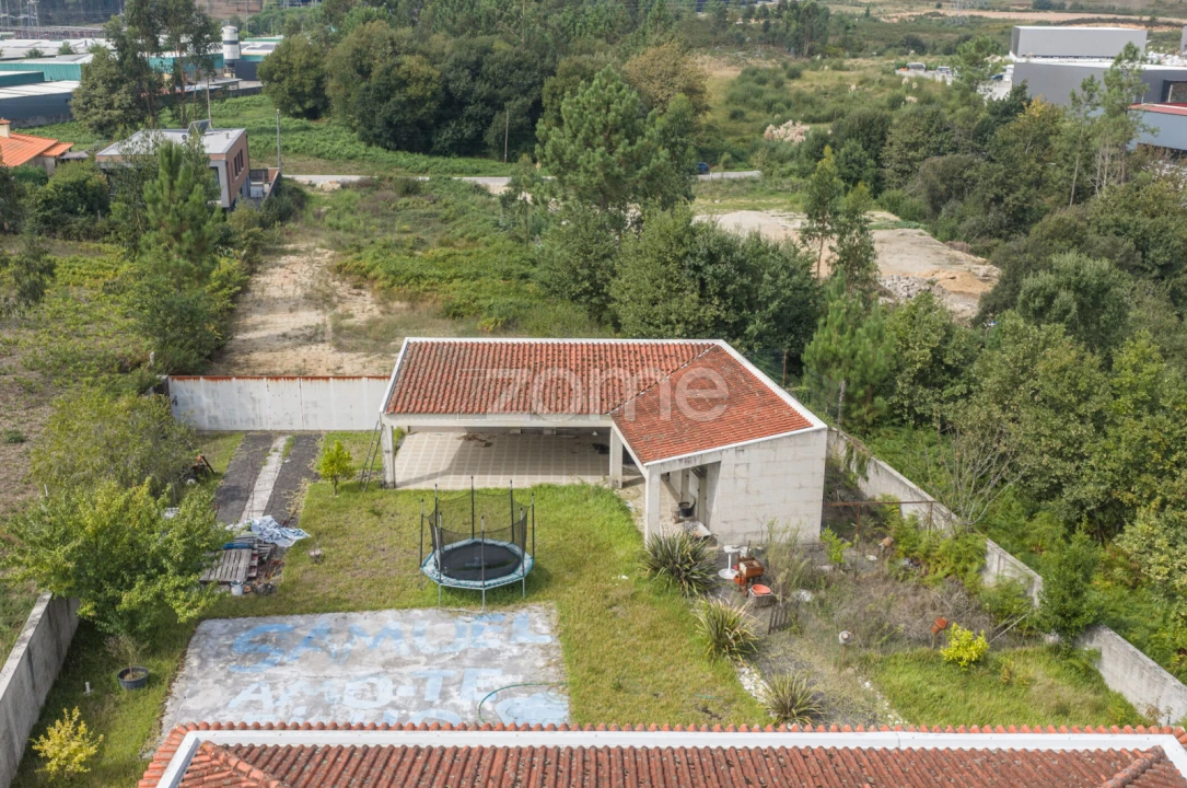 Moradia T3 para Venda em Oleiros Foto 28