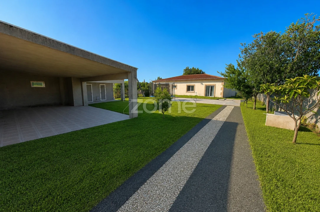 Moradia T3 para Venda em Oleiros Foto 4