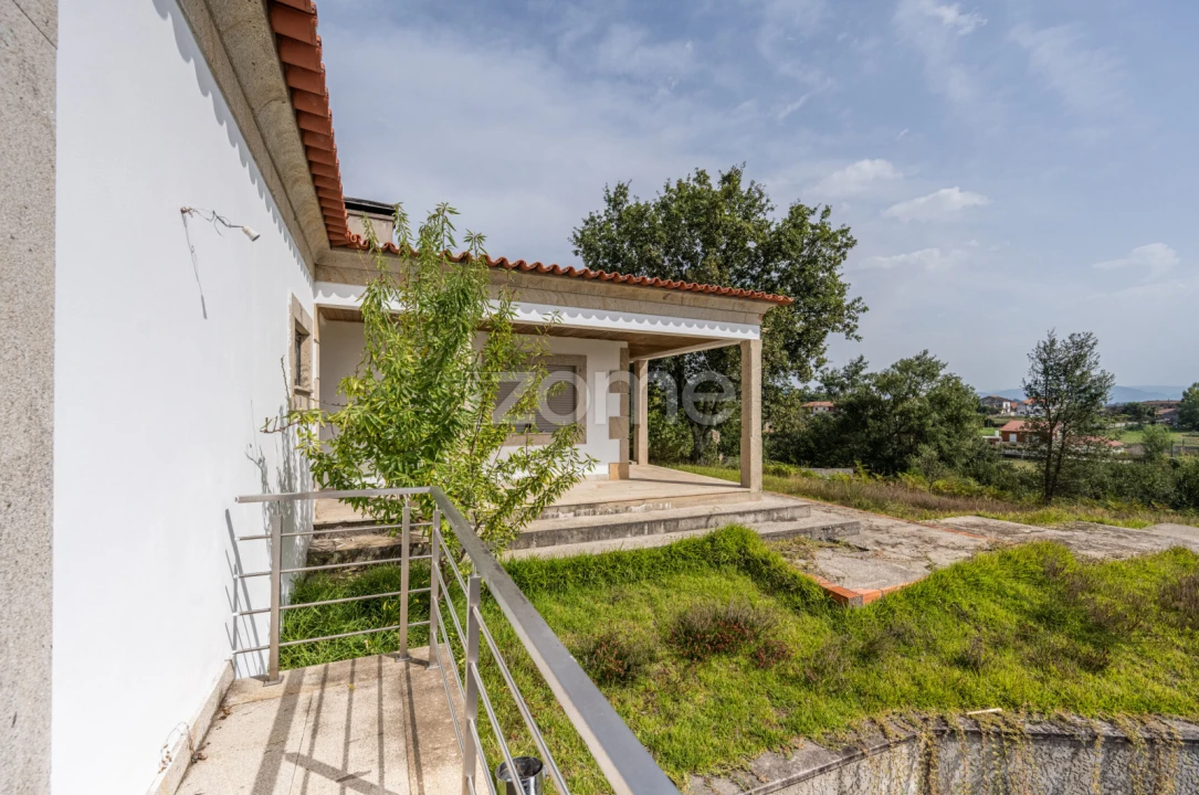 Moradia T3 para Venda em Oleiros Foto 25