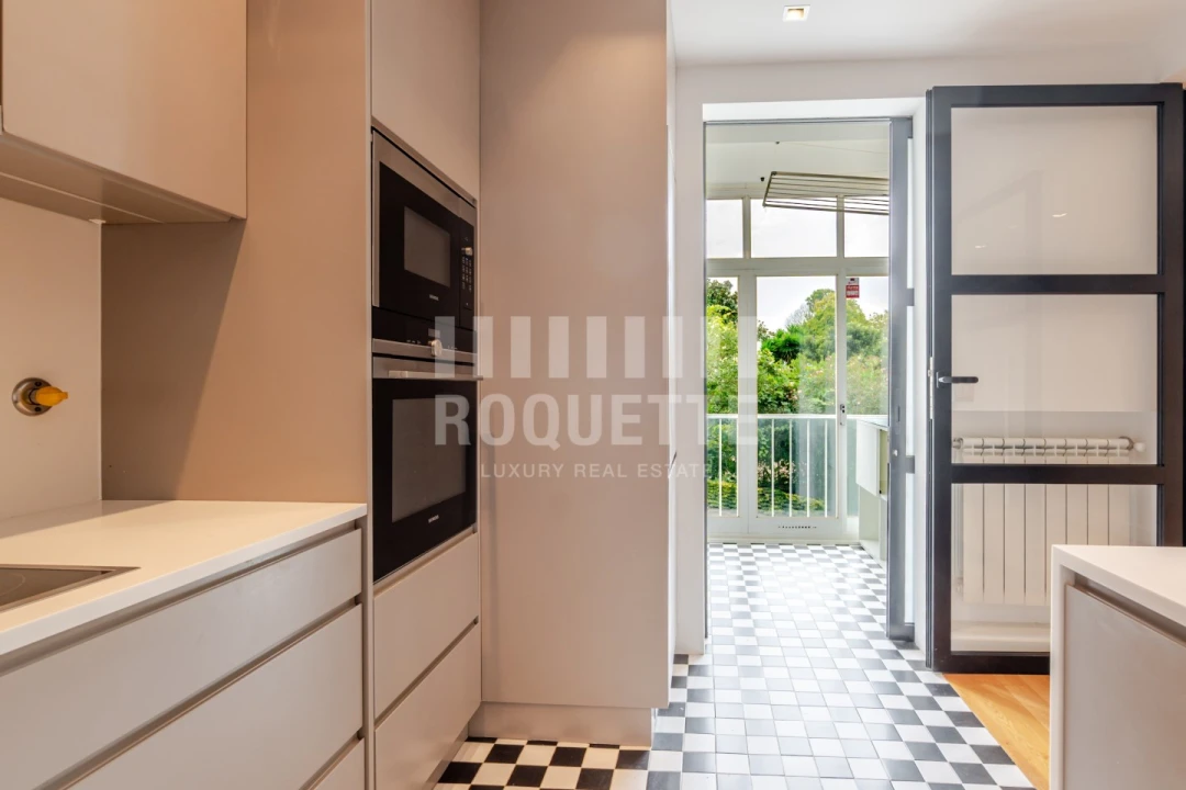 Apartamento T4 para Venda em Aldoar, Foz do Douro e Nevogilde Foto 12