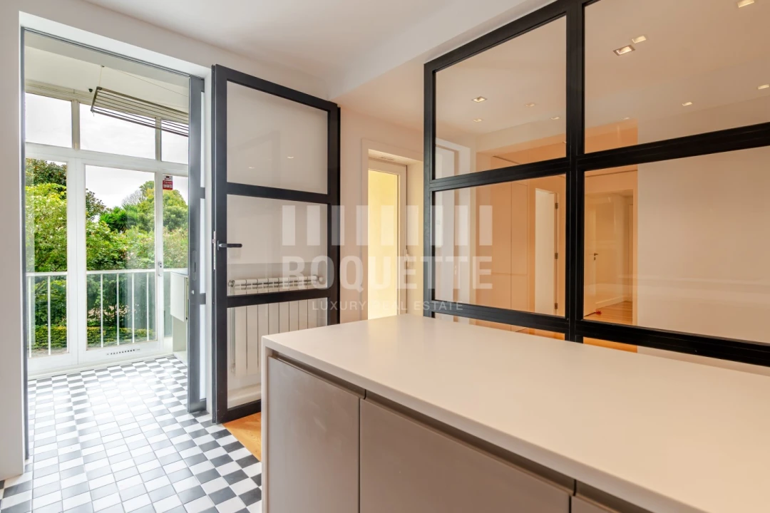 Apartamento T4 para Venda em Aldoar, Foz do Douro e Nevogilde Foto 13