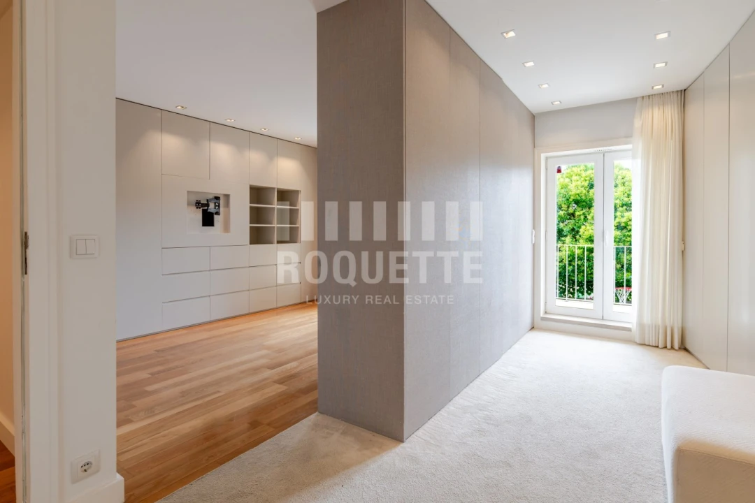 Apartamento T4 para Venda em Aldoar, Foz do Douro e Nevogilde Foto 17