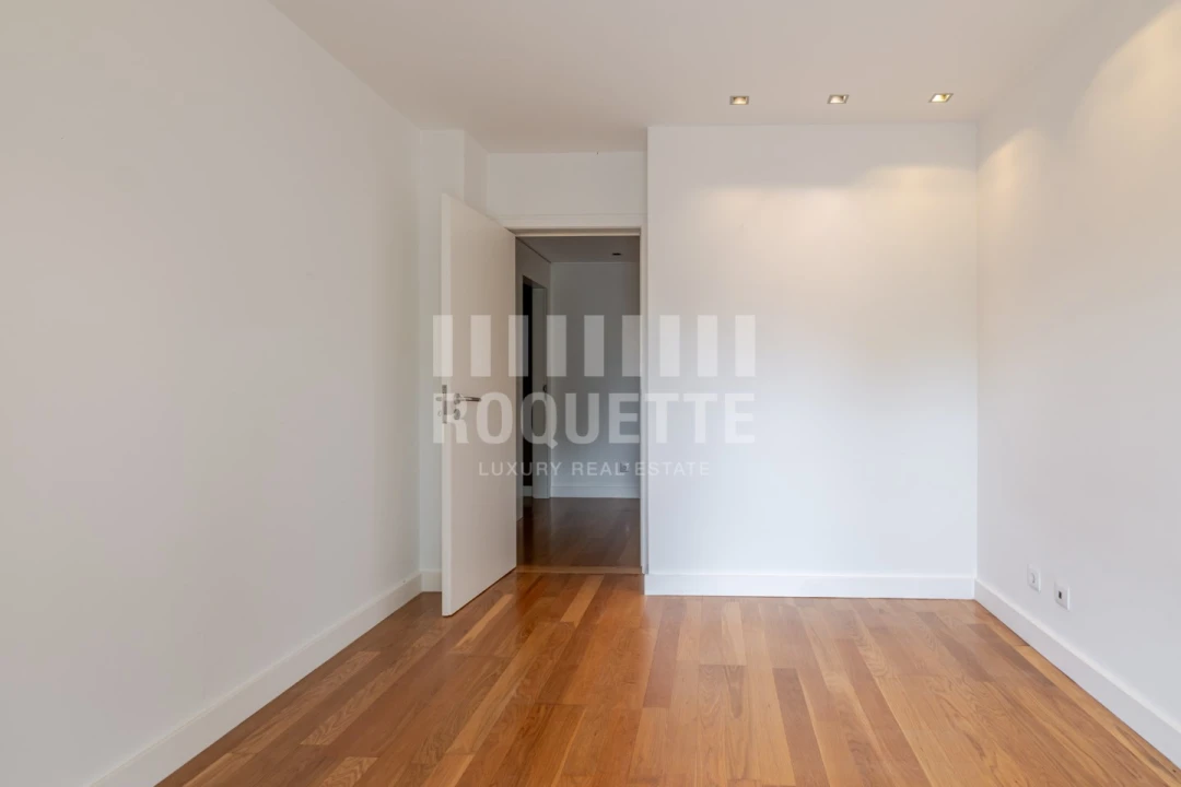 Apartamento T4 para Venda em Aldoar, Foz do Douro e Nevogilde Foto 41