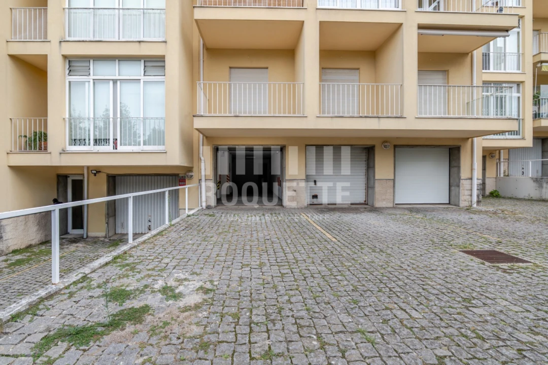 Apartamento T4 para Venda em Aldoar, Foz do Douro e Nevogilde Foto 47