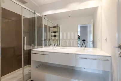 Apartamento T4 para Venda em Aldoar, Foz do Douro e Nevogilde