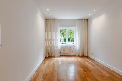 Apartamento T4 para Venda em Aldoar, Foz do Douro e Nevogilde