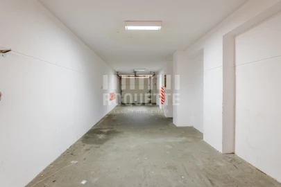 Apartamento T4 para Venda em Aldoar, Foz do Douro e Nevogilde