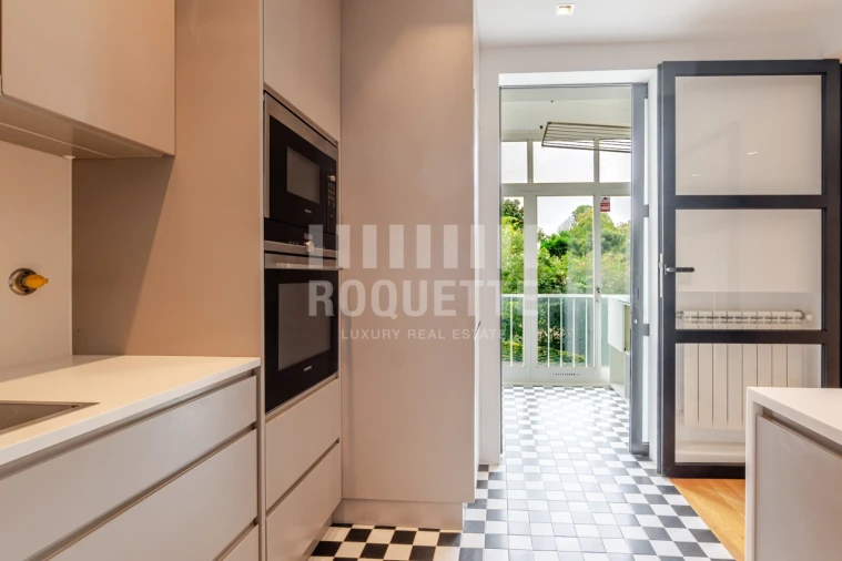 Apartamento T4 para Venda em Aldoar, Foz do Douro e Nevogilde Foto 12