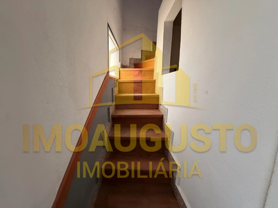 Moradia T3 para Venda em Marmeleiro Foto 11
