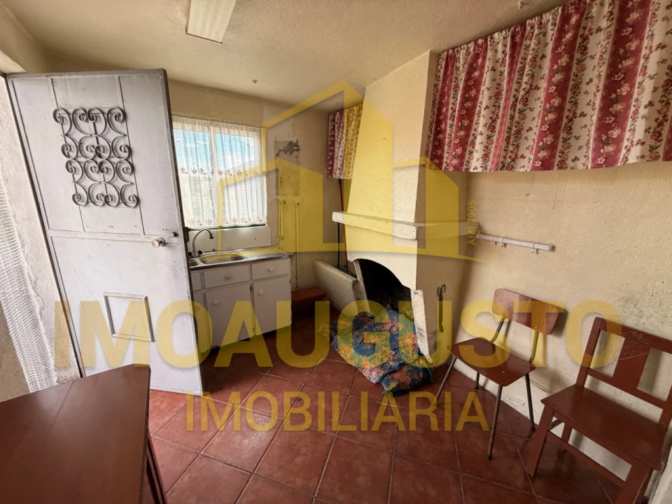 Moradia T3 para Venda em Marmeleiro Foto 16