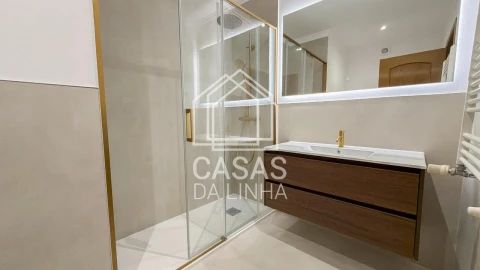 Apartamento T3 para Arrendamento em Carcavelos e Parede