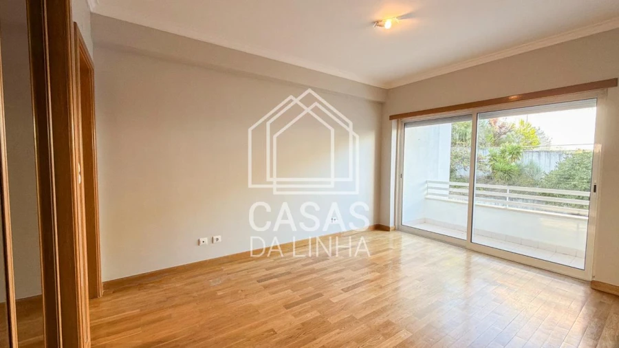 Apartamento T3 para Arrendamento em Carcavelos e Parede Foto 22