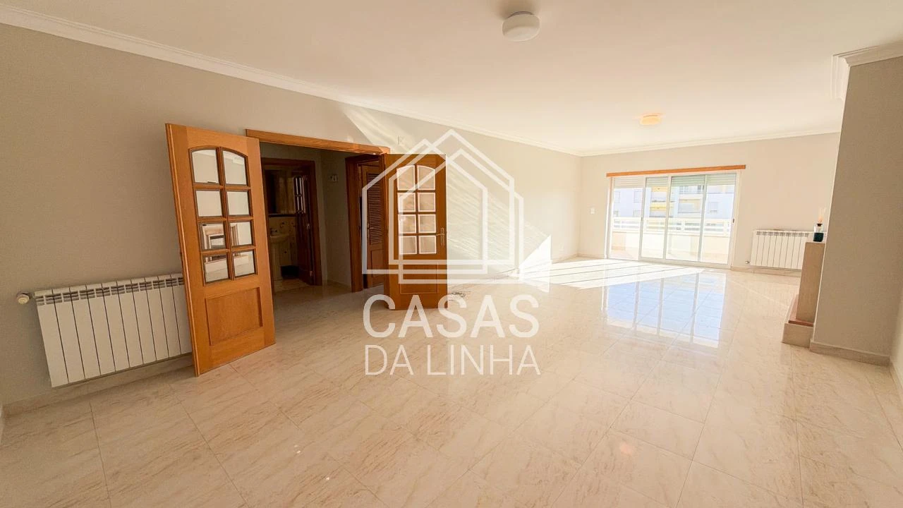 Apartamento T3 para Arrendamento em Carcavelos e Parede Foto 10