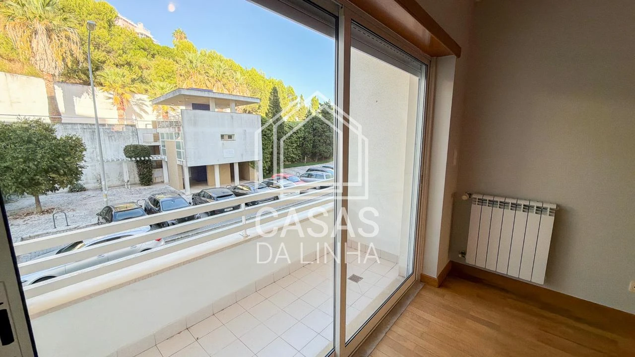 Apartamento T3 para Arrendamento em Carcavelos e Parede Foto 23