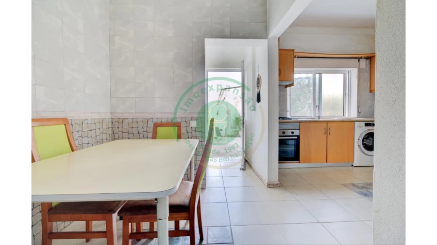 Apartamento T2 para Venda em Buarcos Foto 2