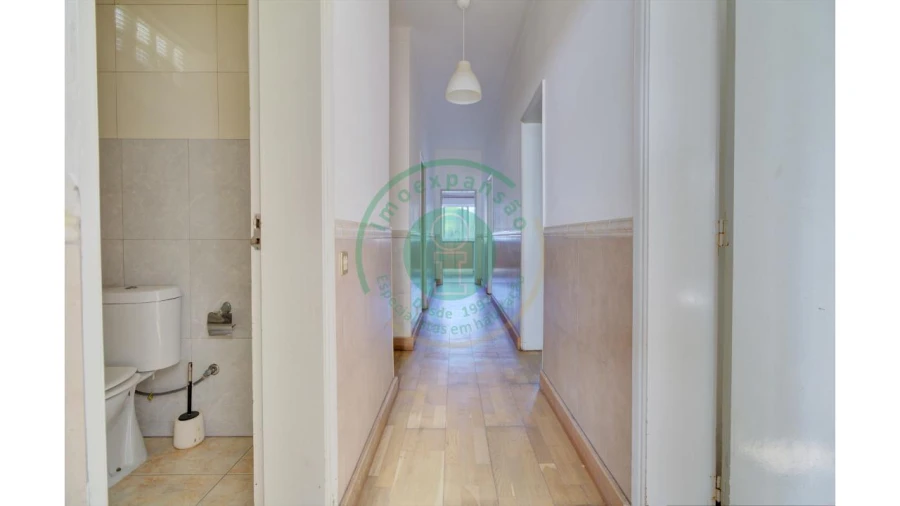 Apartamento T2 para Venda em Buarcos Foto 14