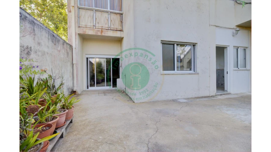 Apartamento T2 para Venda em Buarcos Foto 16