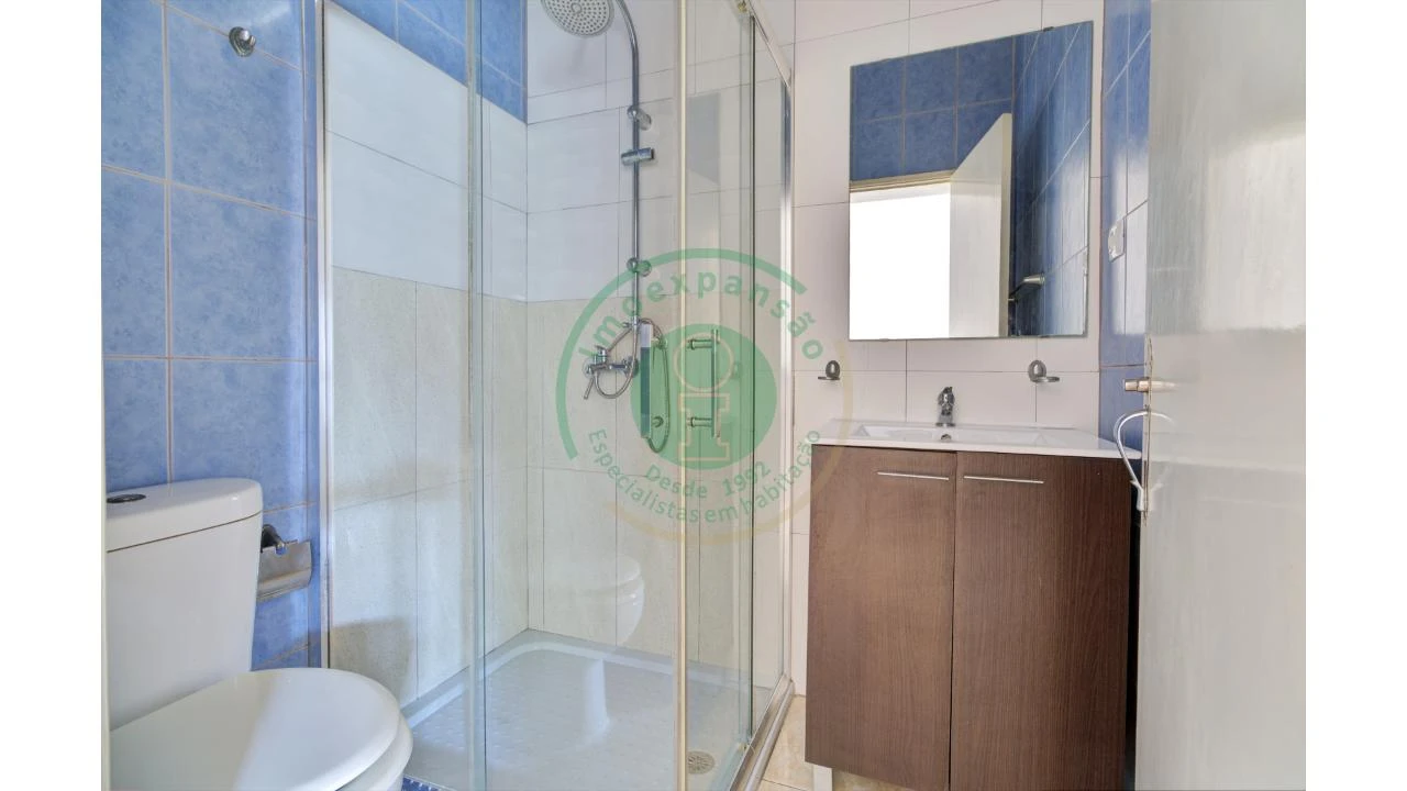 Apartamento T2 para Venda em Buarcos Foto 15
