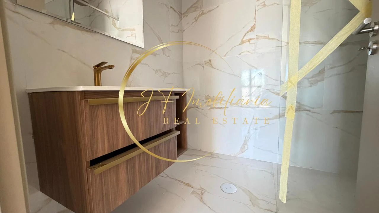 Moradia T3 para Venda em Gafanha da Encarnação Foto 17