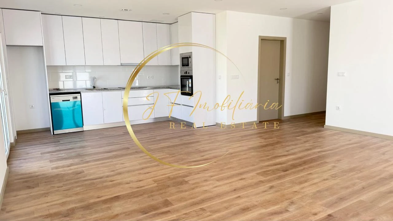Moradia T3 para Venda em Gafanha da Encarnação Foto 4