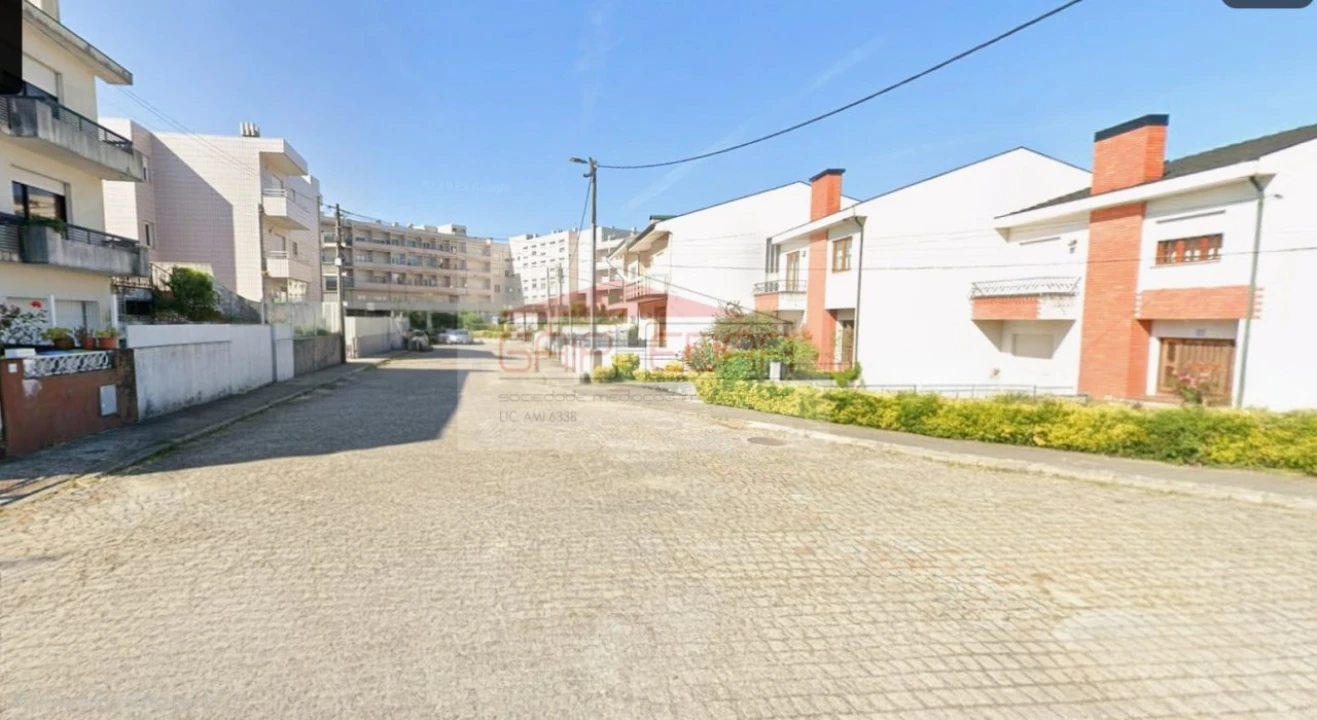 Terreno para Venda em Gulpilhares e Valadares Foto 4
