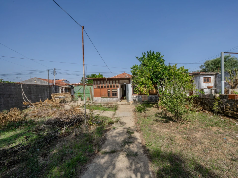 Moradia T3 para Venda em Maceira Foto 26