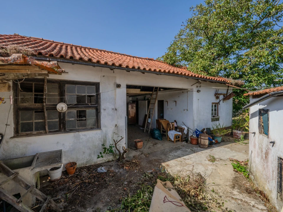 Moradia T3 para Venda em Maceira Foto 36