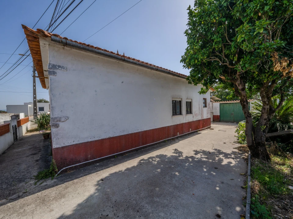 Moradia T3 para Venda em Maceira Foto 39