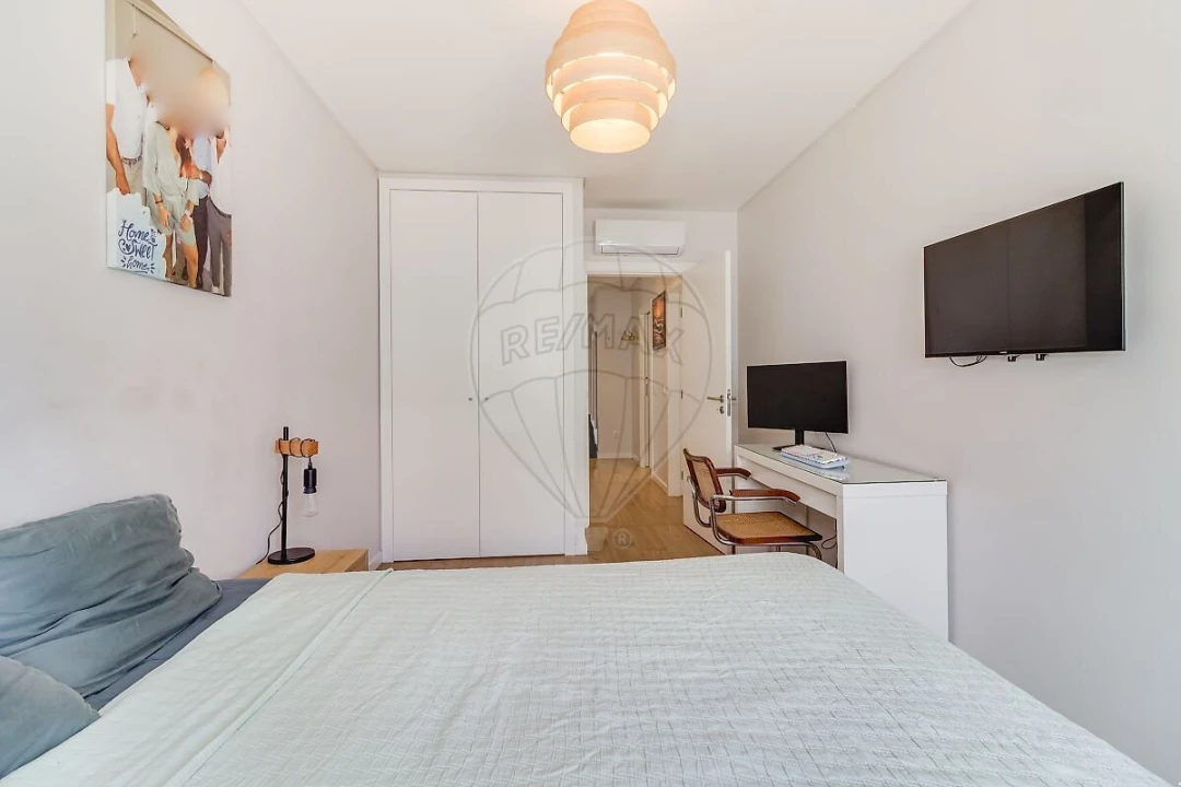 Apartamento T2 para Venda em Algueirão-Mem Martins Foto 26