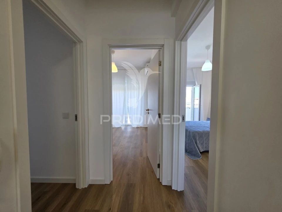 Apartamento T3 para Venda em Olhão Foto 23