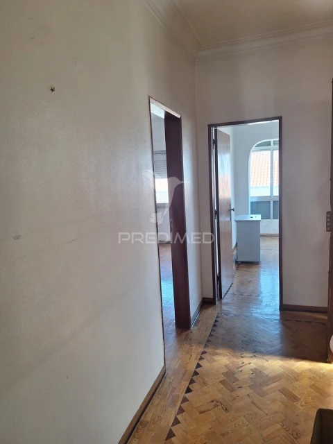 Apartamento T2 para Venda em Falagueira-Venda Nova