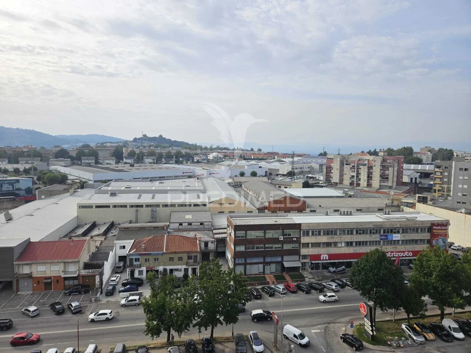 Apartamento T3 para Venda em Braga (Maximinos, Sé e Cividade) Foto 18