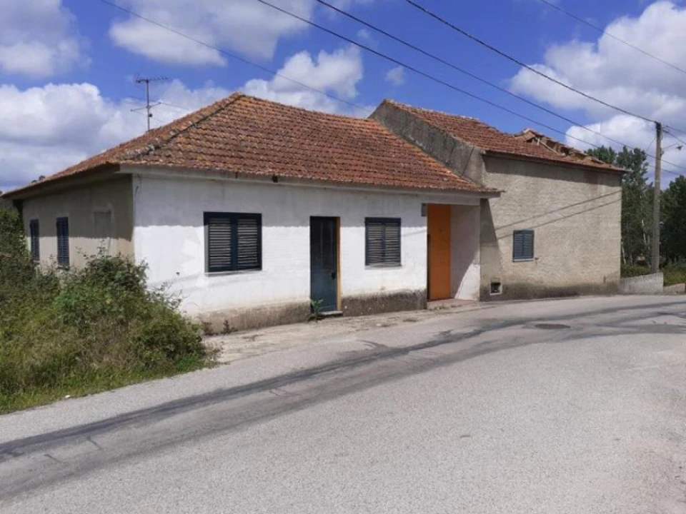 Moradia T4 para Venda em Amoreira da Gândara, Paredes do Bairro e Ancas Foto 13