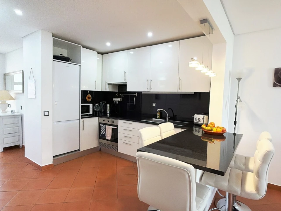 Apartamento T2 para Venda em Albufeira e Olhos de Água Foto 3