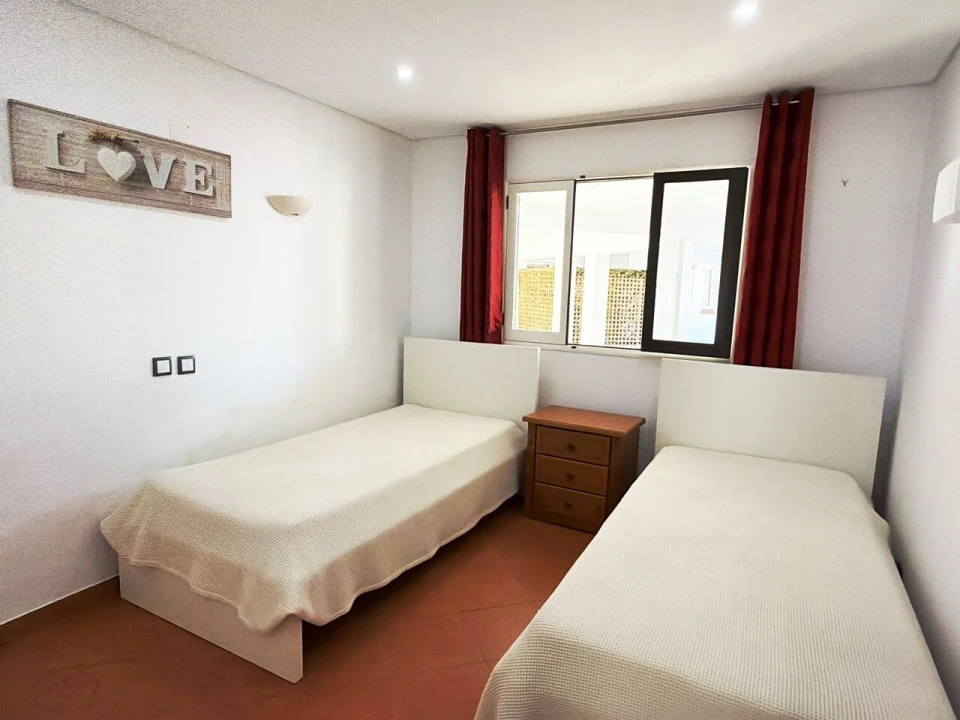 Apartamento T2 para Venda em Albufeira e Olhos de Água Foto 7