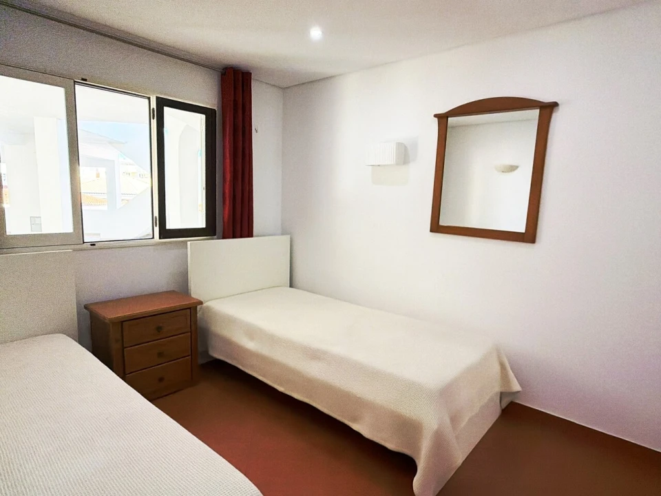 Apartamento T2 para Venda em Albufeira e Olhos de Água Foto 8