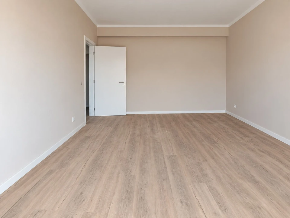 Apartamento T2 para Venda em Alvor Foto 9