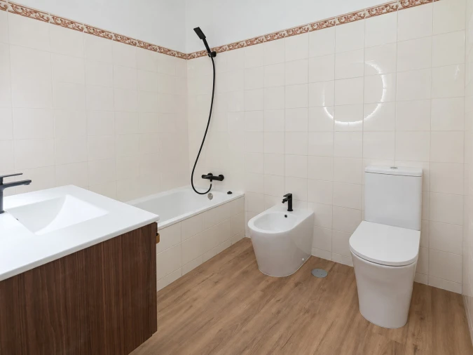 Apartamento T2 para Venda em Alvor Foto 14