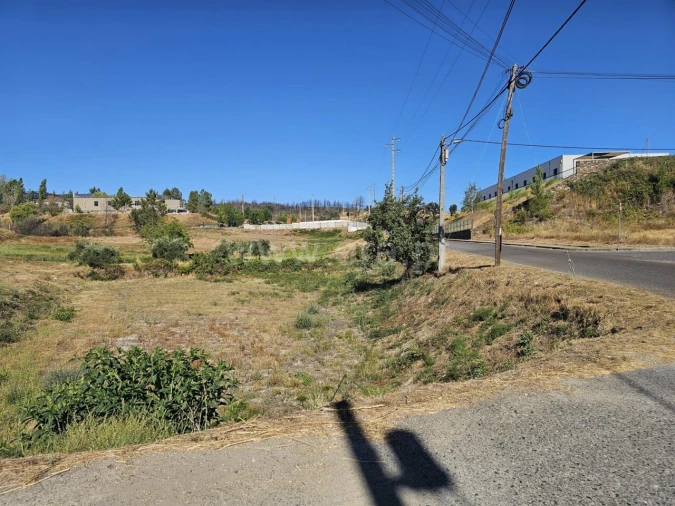 Terreno para Venda em Silvares Foto 11