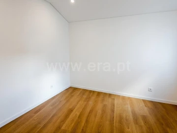 Moradia T3 para Venda em Tortosendo